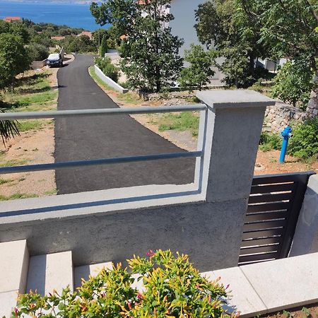 פובילה Apartmani Katica מראה חיצוני תמונה