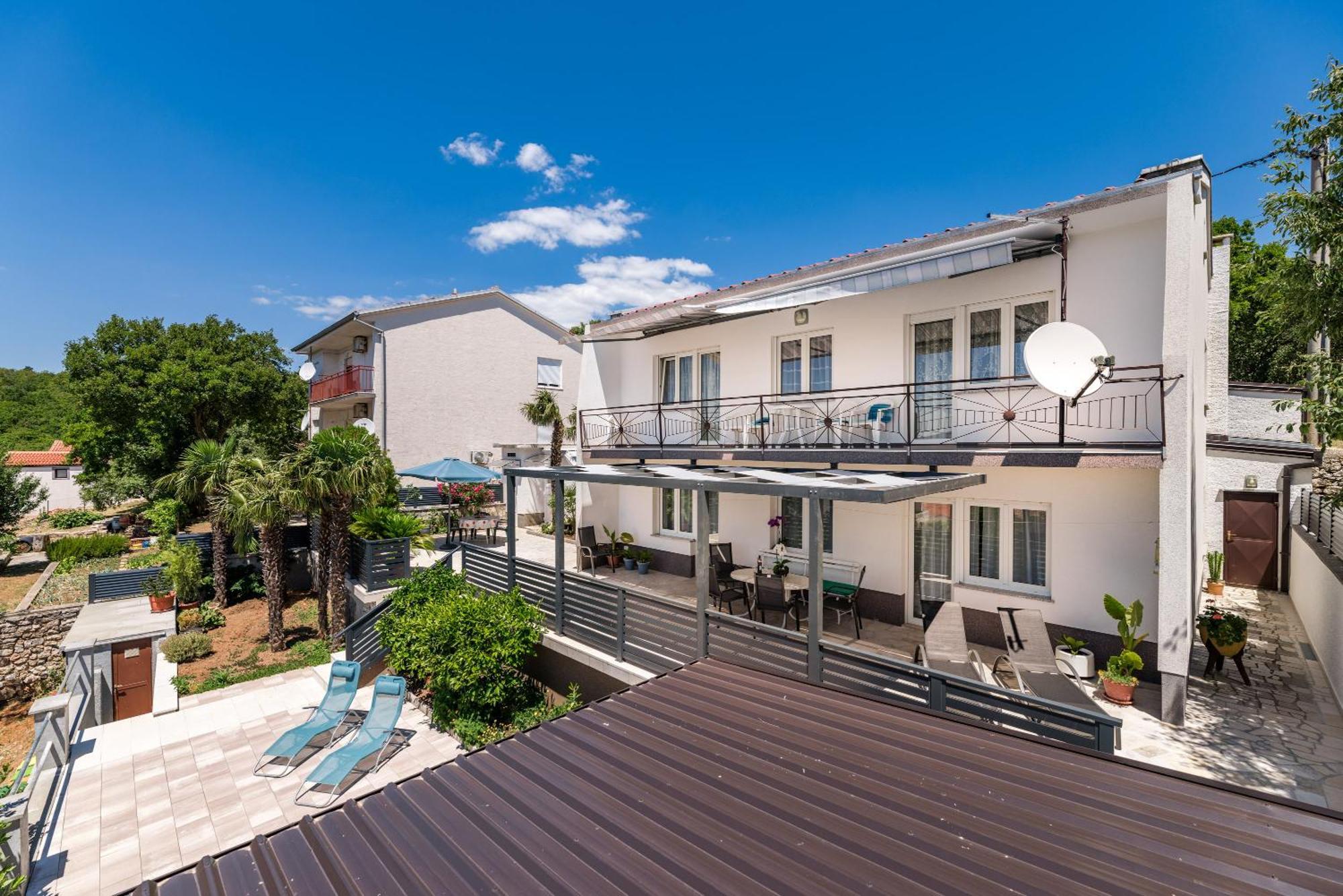 פובילה Apartmani Katica מראה חיצוני תמונה