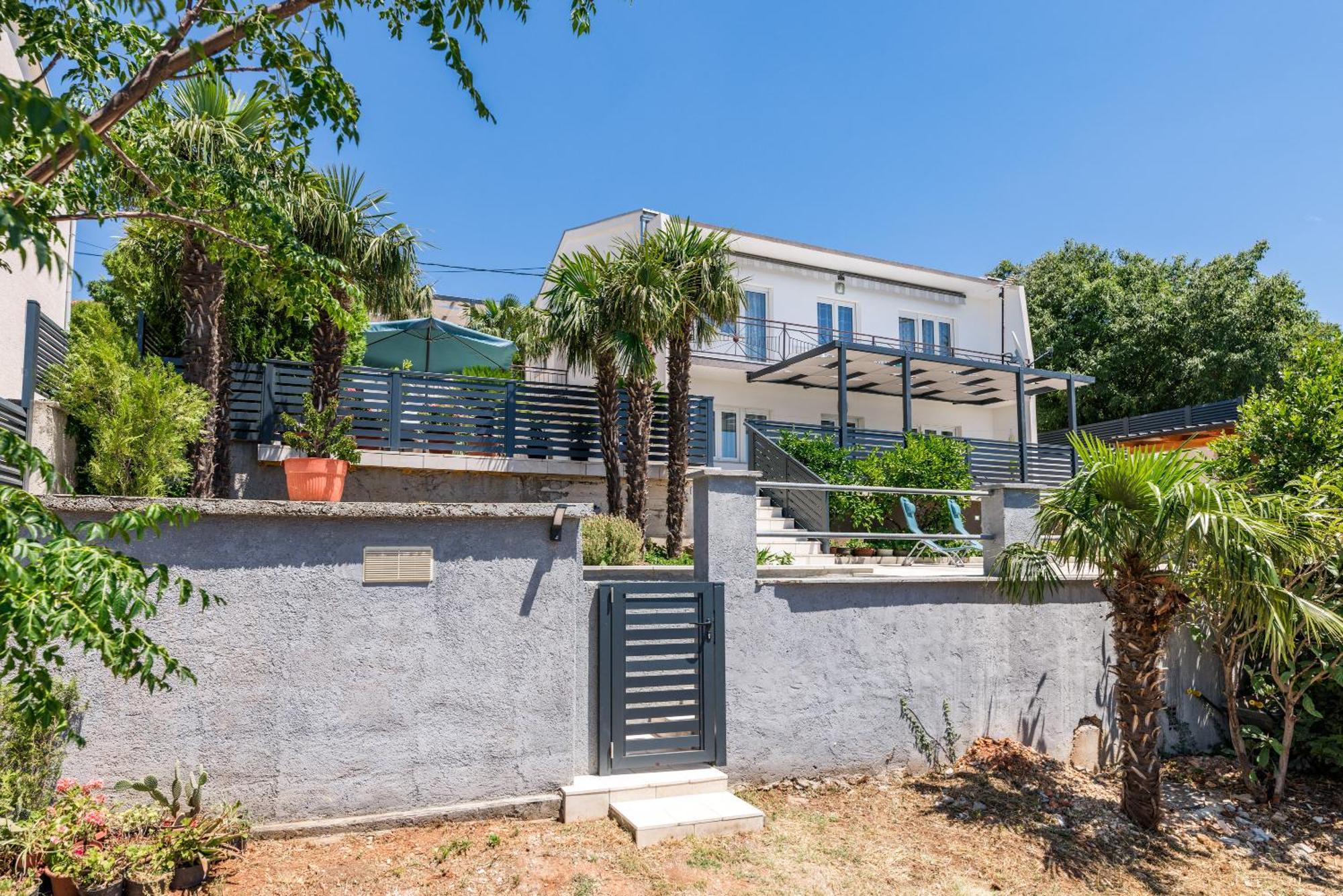 פובילה Apartmani Katica מראה חיצוני תמונה