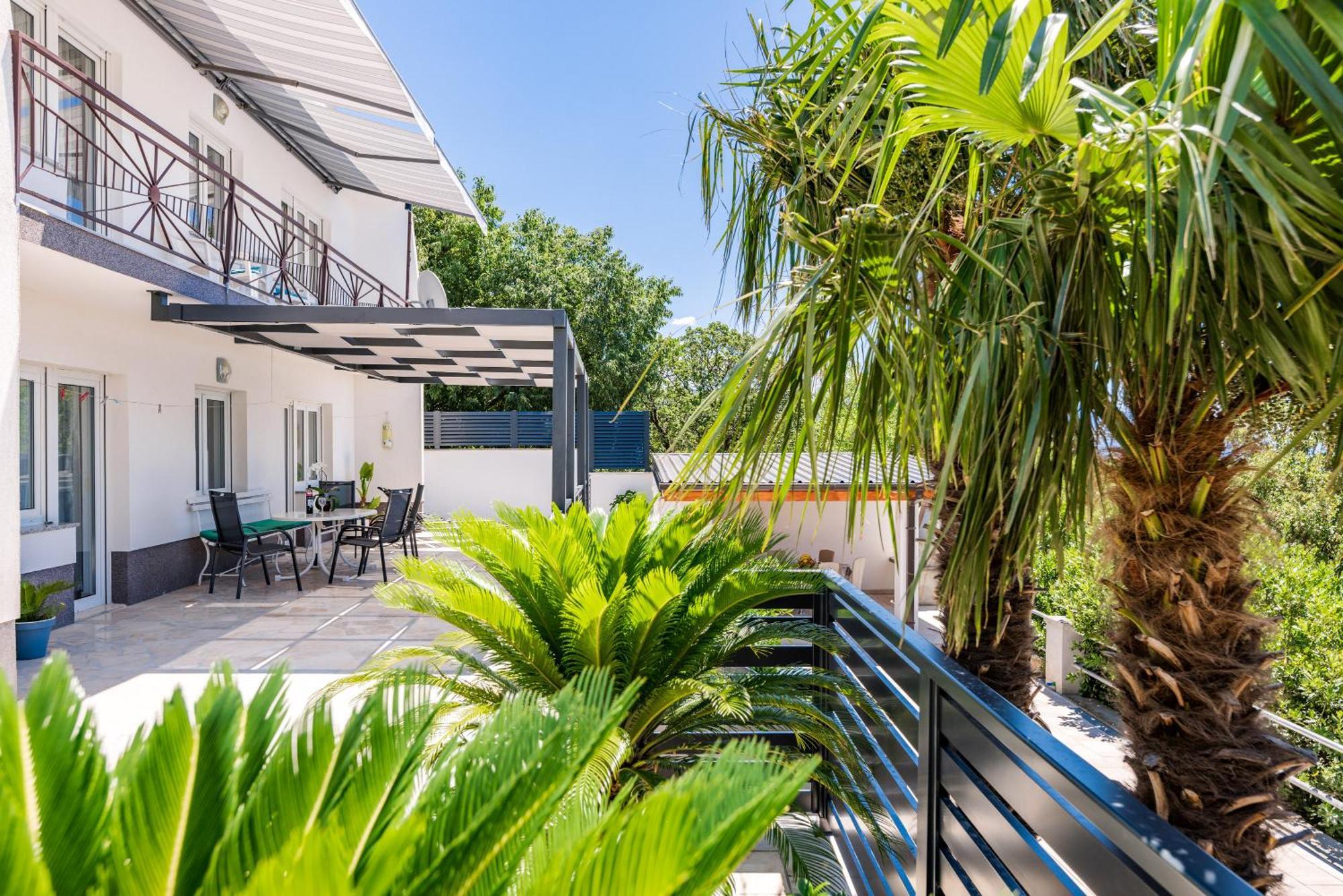 פובילה Apartmani Katica מראה חיצוני תמונה