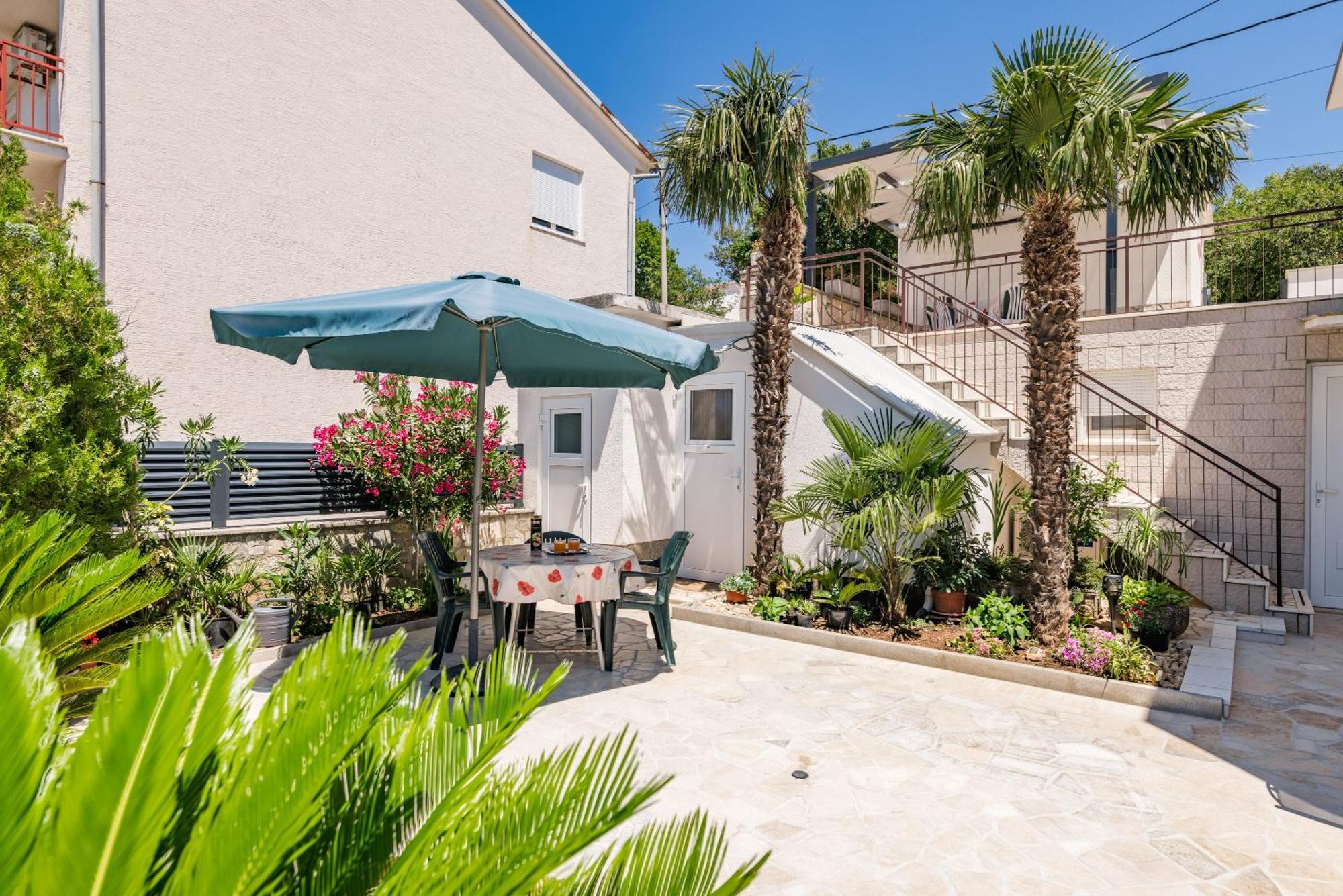 פובילה Apartmani Katica מראה חיצוני תמונה