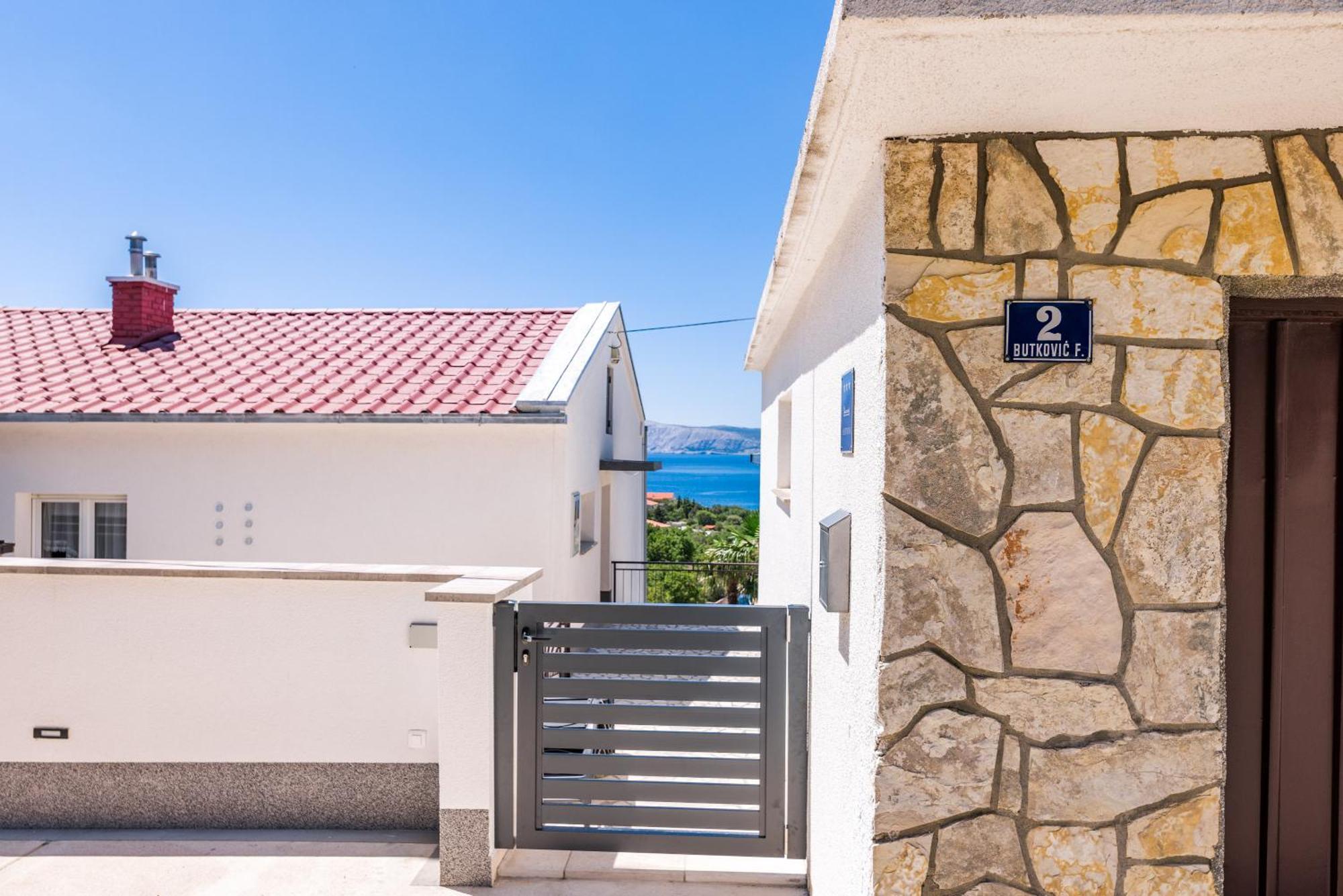 פובילה Apartmani Katica מראה חיצוני תמונה