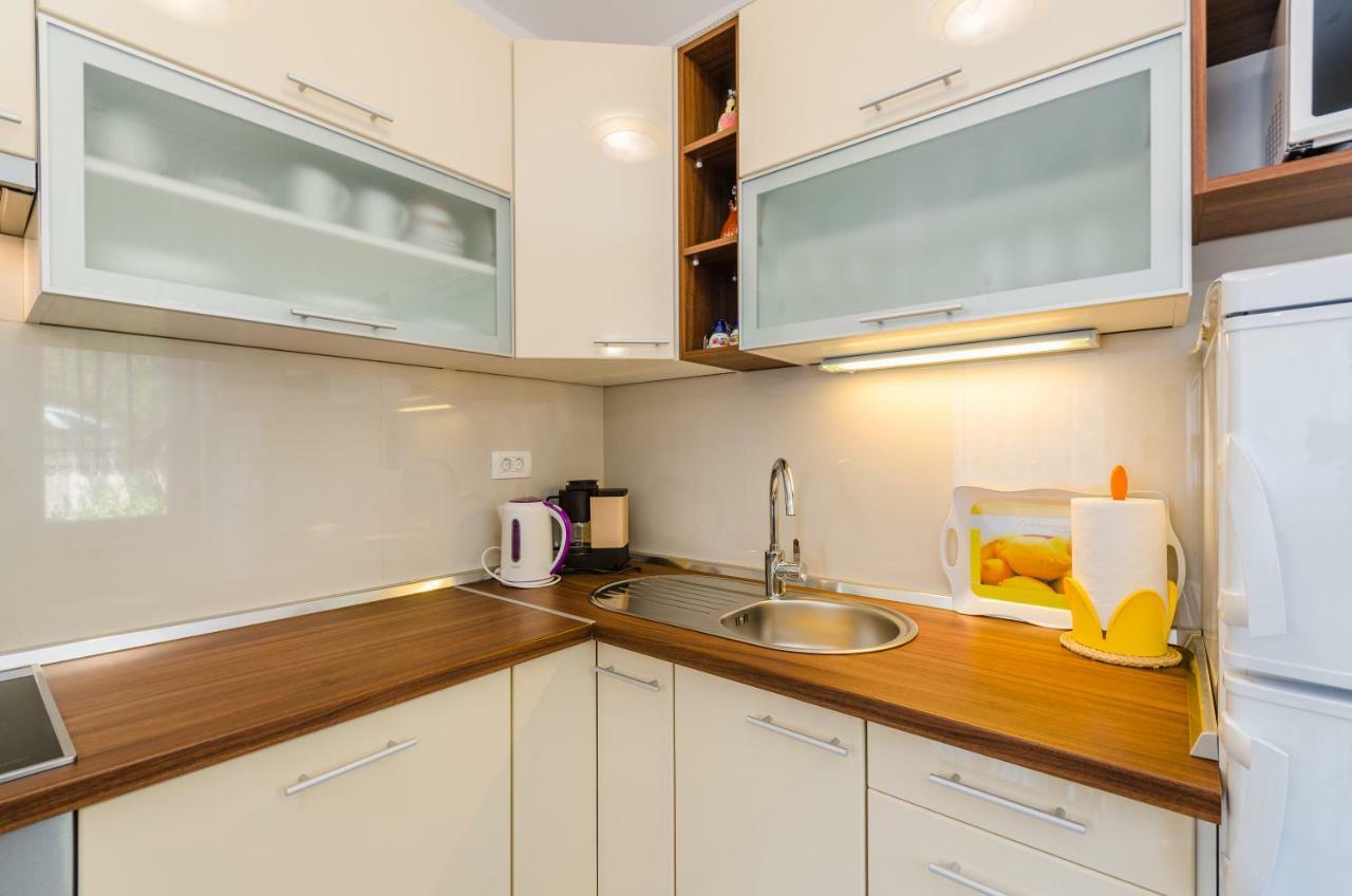 פובילה Apartmani Katica מראה חיצוני תמונה